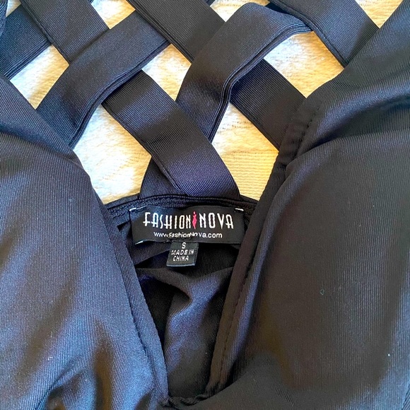 Like-New Fashion Nova One Piece Bathing Suit - Picture 7 of 8